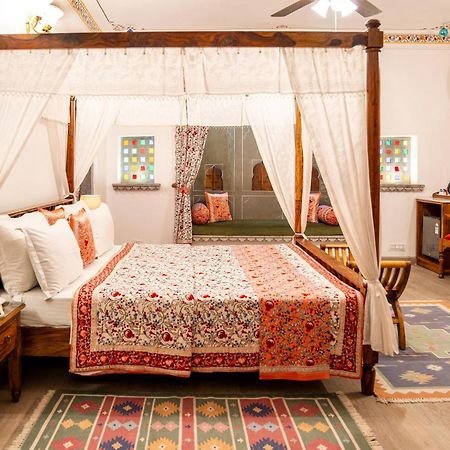 Hotel Udaigarh - Udaipur Extérieur photo