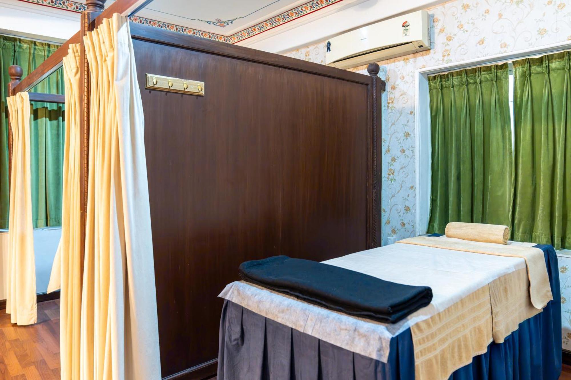 Hotel Udaigarh - Udaipur Extérieur photo