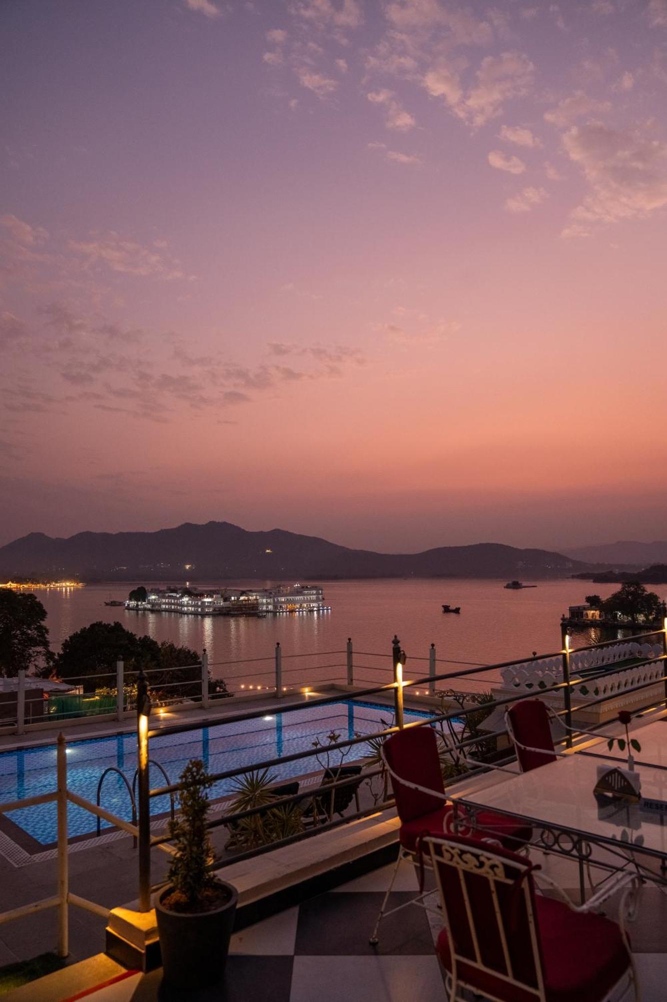 Hotel Udaigarh - Udaipur Extérieur photo