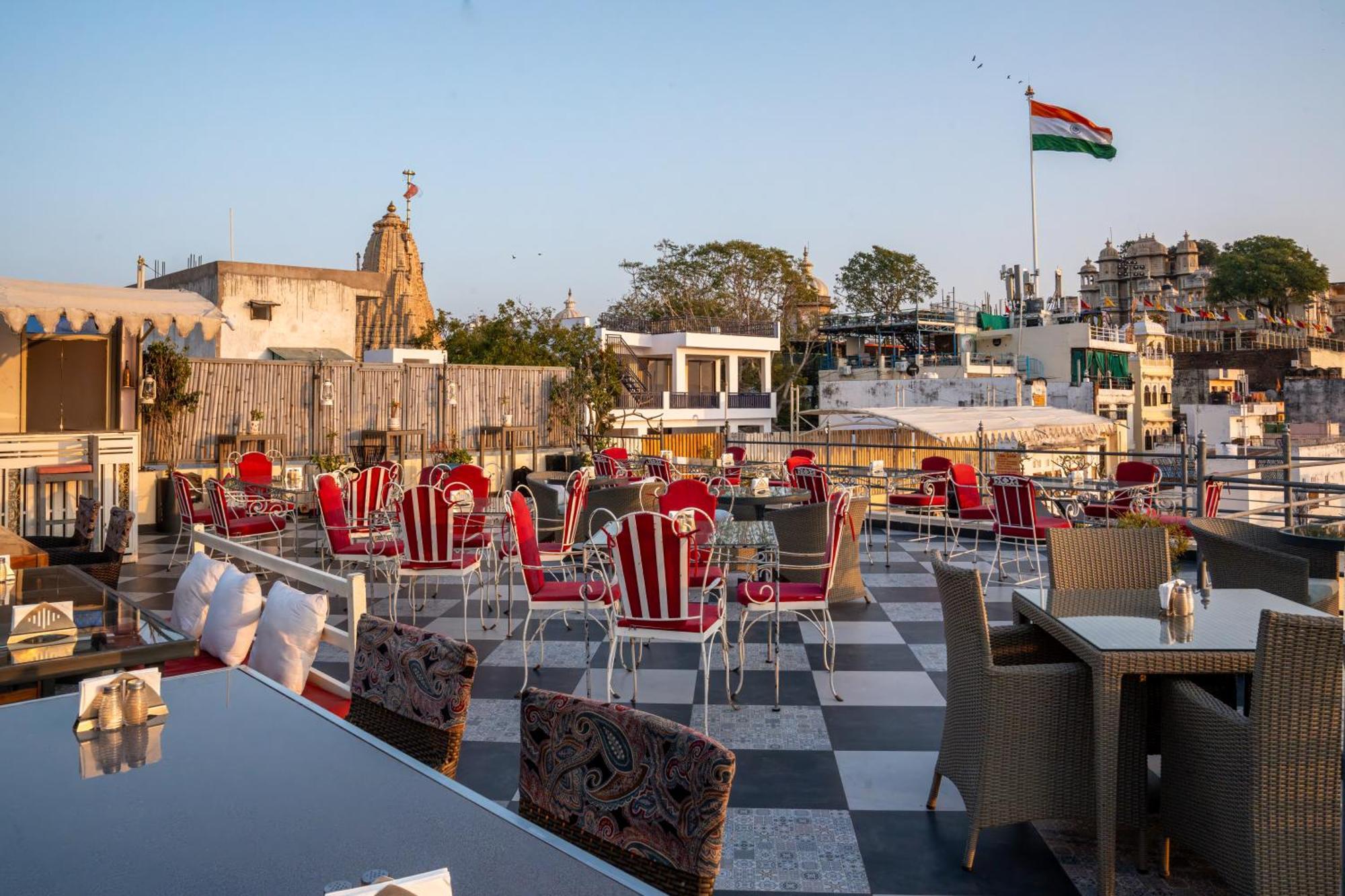 Hotel Udaigarh - Udaipur Extérieur photo