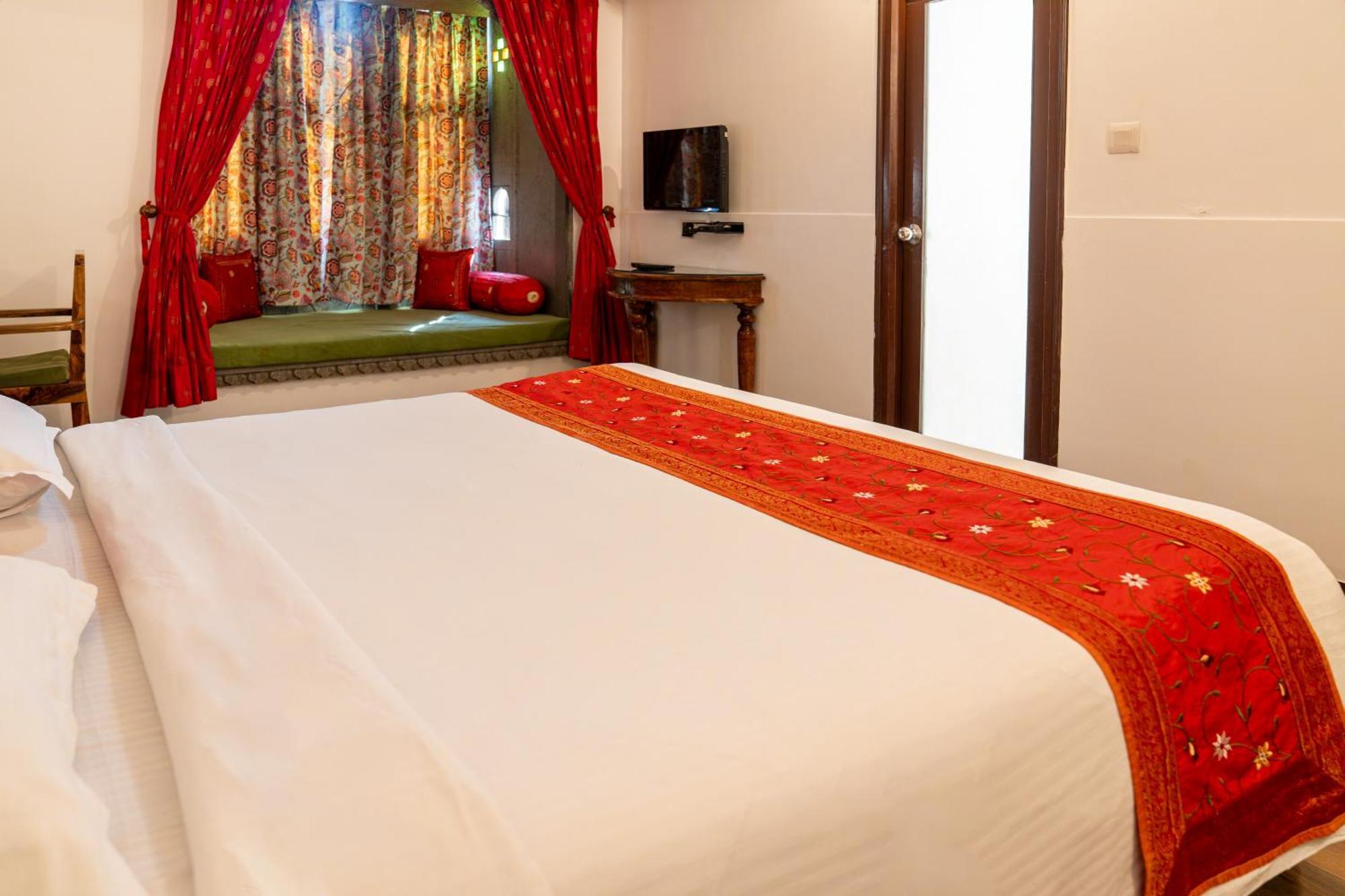 Hotel Udaigarh - Udaipur Extérieur photo